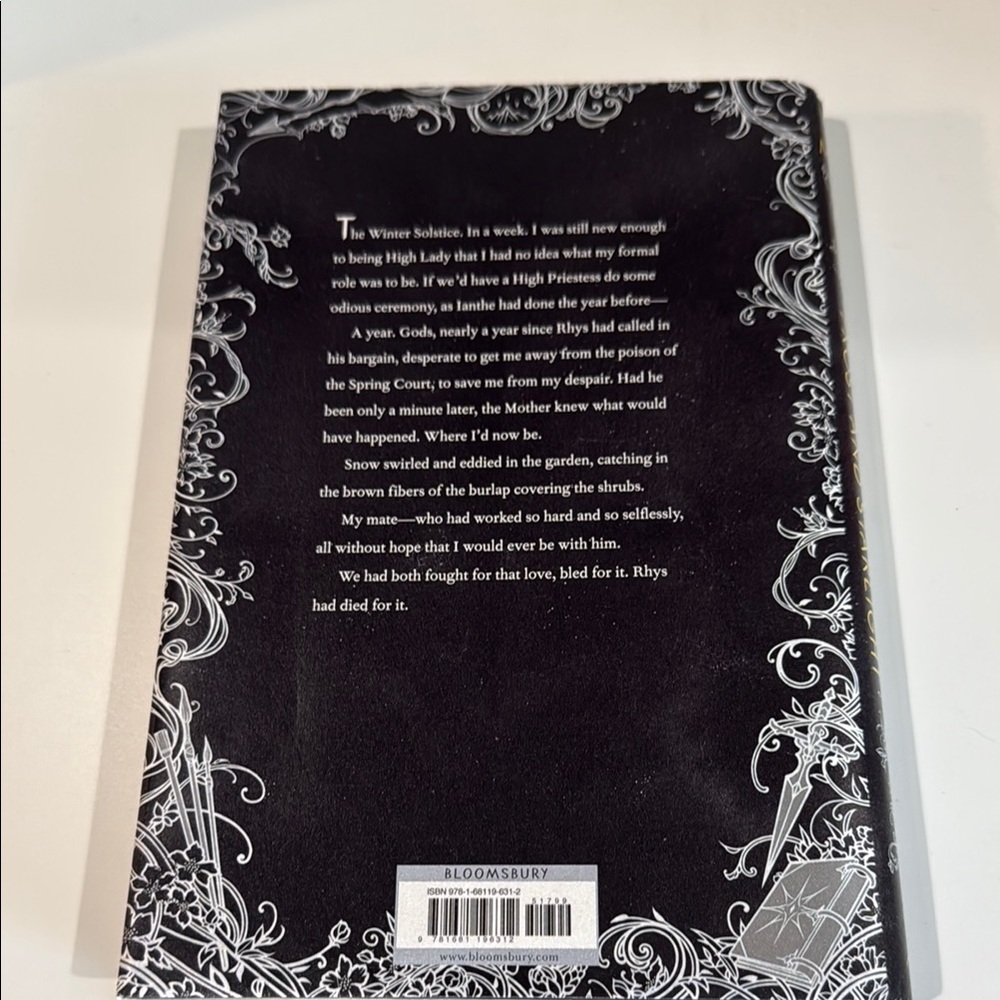 Sarah J. Maas. A Court of Frost and Starlight - Picture 5 of 8